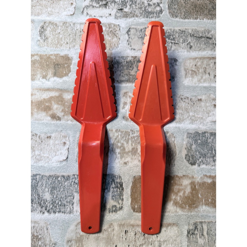 Vintage Tupperware Orange Pie Cake Server Set of 2‎ Serrated Edge Plastic